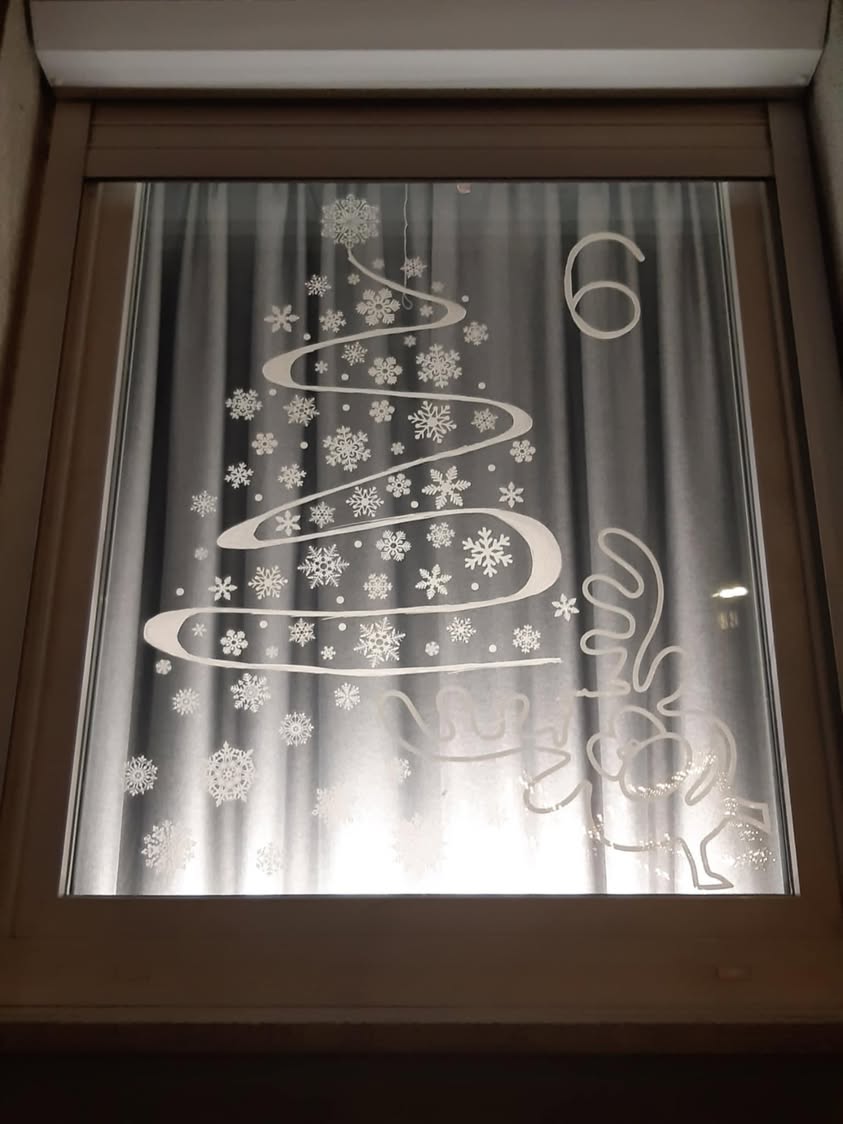 Adventski oblok kod familije Hajnal. Hvala lipa! A...